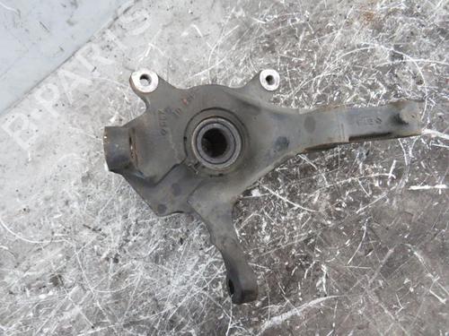 Used Right front steering knuckle Right front steering knuckle RENAULT LAGUNA II Grandtour (KG0/1_) 1.9 dCi (KG0G) (120 hp) 25066401 25066401