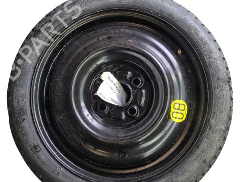 Used Jack Kit Jack Kit TOYOTA YARIS (_P9_) 1.33 VVT-i (NSP90_, NSP90R) (100 hp) 33111796 33111796