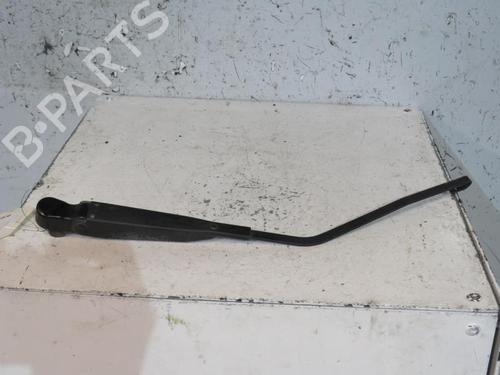 Used Rear windshield wiper arm OPEL AGILA (A) (H00) 1.3 CDTI (F68) (70 hp) 25095320