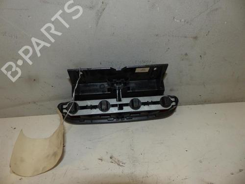 Used Third brake light Third brake light MERCEDES-BENZ A-CLASS (W168) A 140 (168.031, 168.131) (82 hp) 25083690 25083690