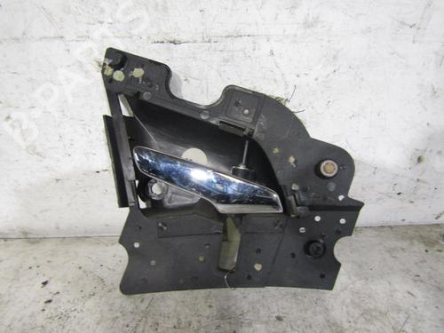 Used Front right interior door handle MERCEDES-BENZ E-CLASS (W210) E 300 Turbo-D (210.025) (177 hp) 25070296