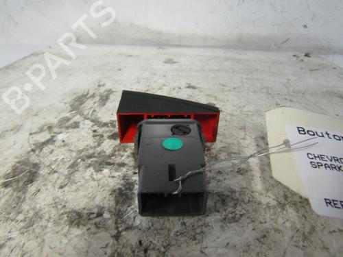 Used Warning switch CHEVROLET SPARK (M300) [2009-2025]  25083170