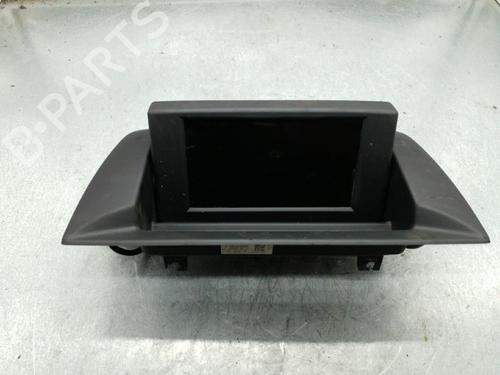 Used Display monitor PEUGEOT 2008 II (UD_, US_, UY_, UJ_, UR_, UC_) 1.2 PureTech 130 (USHNS, URHNS) (130 hp) 25077834