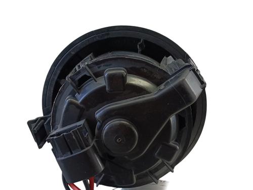 Used Heater blower motor Heater blower motor PEUGEOT 2008 I (CU_) 1.2 THP 110 / PureTech 110 (110 hp) 33307844 33307844