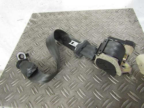 Venstre bak beltestrammer RENAULT CLIO III (BR0/1, CR0/1) 1.2 16V (BR02, BR0J, BR11, CR02, CR0J, CR11) (75 hp) 25091805