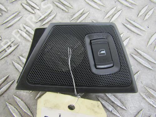 Used Left rear window switch SKODA OCTAVIA I Combi (1U5) 1.9 TDI (110 hp) 25091875