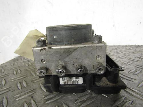 Used ABS pump FIAT BRAVO II (198_) 1.6 D Multijet (198AXH1B) (105 hp) 25065802