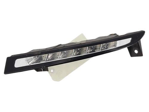 left-daytime-light-renault-megane-iii-hatchback-bz01_-b3_-2008-38939572 main image