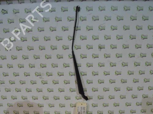 Used Front windshield wiper arm PEUGEOT 306 (7B, N3, N5) [1993-2003]  25086590