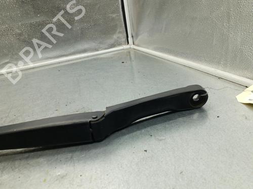 front-windshield-wiper-arm-opel-astra-j-p10-2009-2010-2011-2012-2013-2014-2015-2016-25104345 main image