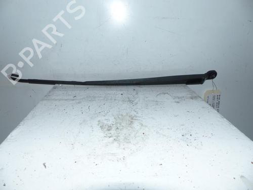 Used Front windshield wiper arm RENAULT LAGUNA II (BG0/1_) 2.0 dCi (BG1T) (150 hp) 25083472