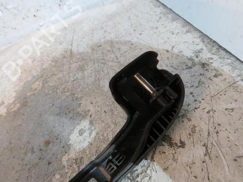 Front windshield wiper arm BMW 3 (E90) 320 d | BP25092222C143 