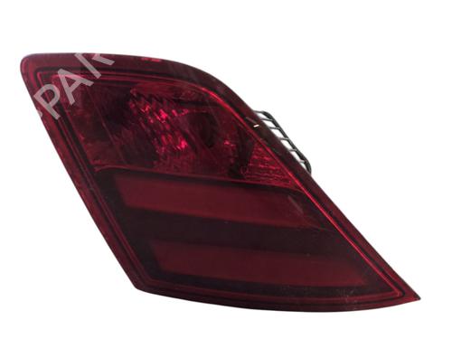 Used Right tailgate light Right tailgate light PEUGEOT 308 II (LB_, LP_, LW_, LH_, L3_) 1.6 BlueHDi 120 (120 hp) 32864290 32864290