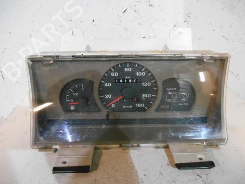 Used Instrument cluster FIAT CINQUECENTO (170_) 0.9 i.e. S (170AF, 170CF) (40 hp) 25085695