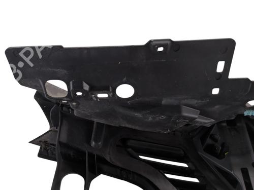 Grill RENAULT CAPTUR I (J5_, H5_) 0.9 TCe 90 | BP31943872C40