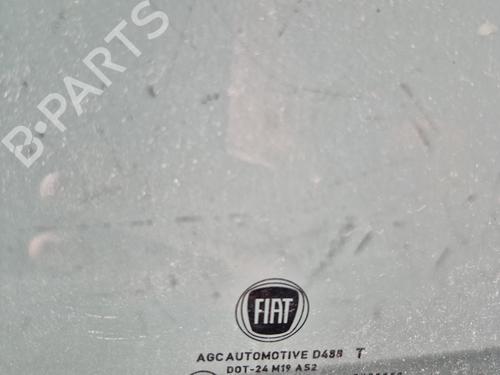 Rear right door window FIAT 500X (334_) 1.6 D Multijet (334AXA1B, 334AXA11) | BP25061134C21 