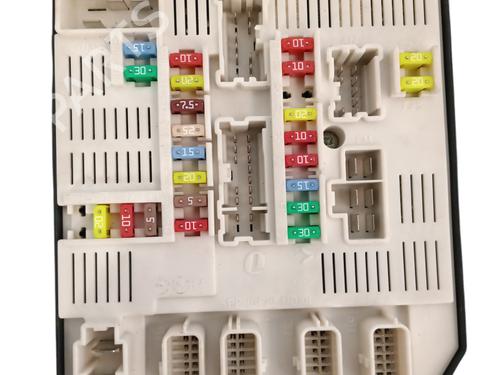 Used Fuse box Fuse box RENAULT MEGANE III Hatchback (BZ0/1_, B3_) [2008-2026] 34163100 34163100
