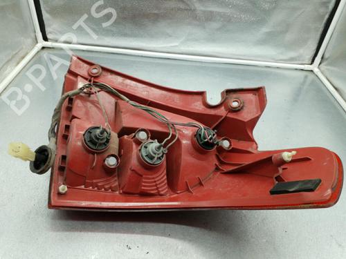 Used Left taillight SUZUKI SWIFT III (MZ, EZ) 1.3 (RS413, ZC11S) (92 hp) 25063021