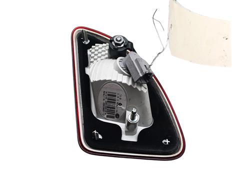 Used Right tailgate light Right tailgate light RENAULT TWINGO II (CN0_) 1.2 16V (CN04, CN0B) (75 hp) 27368668 27368668