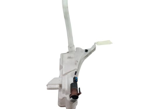 windscreen-washer-tank-renault-arkana-i-lcm_-ldn_-2019-32420026 main image