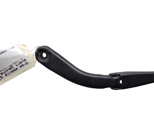 front-windshield-wiper-arm-bmw-1-f20-2011-2012-2013-2014-2015-2016-2017-2018-2019-25060831 main image