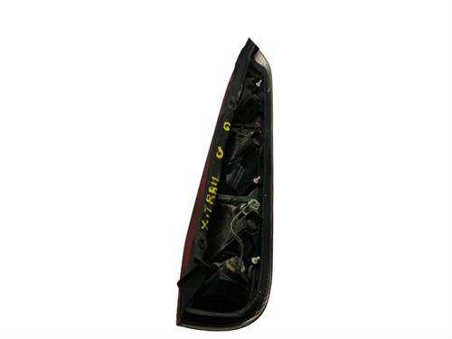 Used Left taillight NISSAN X-TRAIL I (T30) 2.2 Di 4x4 (114 hp) 25088694