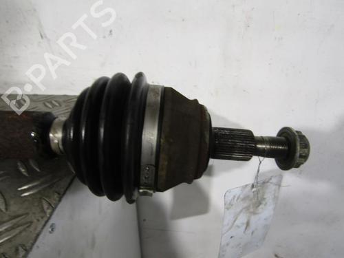 Used Right front driveshaft Right front driveshaft VW GOLF IV (1J1) 1.6 (102 hp) 25108397 25108397
