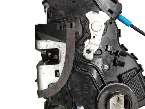 Used Front right lock TOYOTA AURIS (_E15_) 2.0 D-4D (ADE150_, ADE150R) (126 hp) 25099924