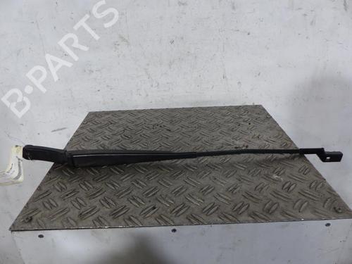 Used Front windshield wiper arm VW PASSAT B7 (362) 2.0 TDI (140 hp) 25108176