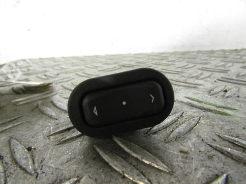 Used Left rear window switch OPEL MERIVA A MPV (X03) 1.6 (E75) (105 hp) 25108592