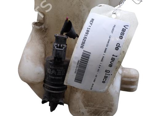 Windscreen washer tank PEUGEOT 5008 (0U_, 0E_) 2.0 HDi 150 / BlueHDi 150 | BP29077971C113 