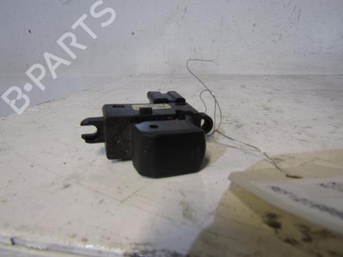 Used Right front window switch NISSAN NOTE (E11, NE11) 1.5 dCi (86 hp) 25083447