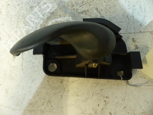 Front left interior door handle FIAT PUNTO (188_) 1.3 JTD 16V | BP25110179I13 