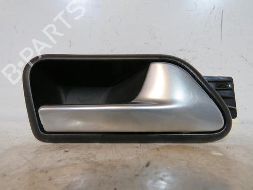 Used Front right interior door handle VW TOURAN (1T1, 1T2) 1.9 TDI (105 hp) 25112613