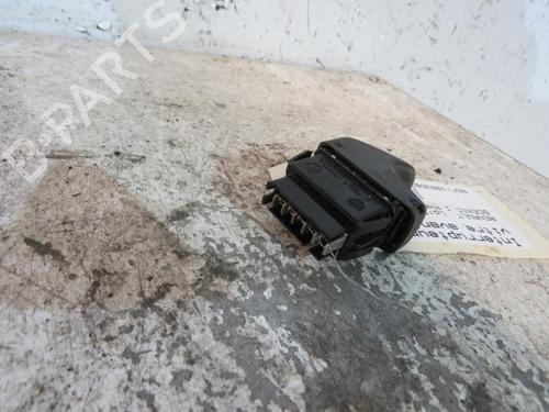Used Right front window switch Right front window switch RENAULT SCÉNIC I MPV (JA0/1_, FA0_) 1.9 dTi (JA0N) (98 hp) 25066155 25066155