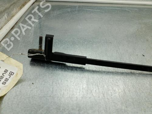 Used Front windshield wiper arm Front windshield wiper arm 25089385 25089385