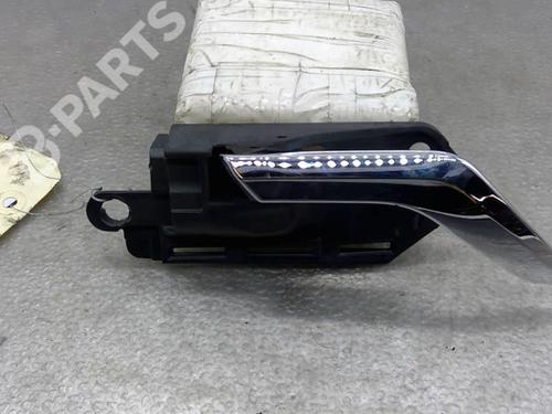 rear-right-interior-door-handle-skoda-octavia-iii-combi-5e5-5e6-16-tdi-5e0898226-2012-2013-2014-2015-2016-2017-2018-2019-2020-10581318 main image