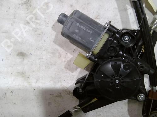 Used Front left window mechanism SUZUKI KIZASHI (FR) [2010-2025]  25111308