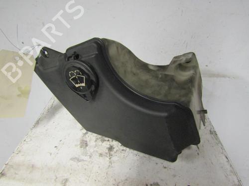 Used Windscreen washer tank BMW 3 (E46) 320 d (150 hp) 25068793
