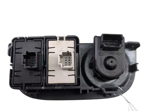 Used Mirror switch Mirror switch DACIA LOGAN MCV II 1.5 dCi (75 hp) 31669805 31669805