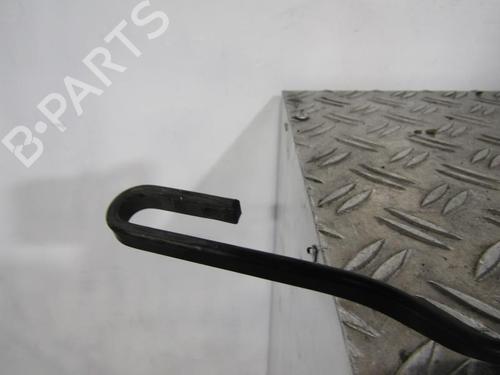 Front windshield wiper arm SEAT LEON (1M1) 1.9 TDI | BP25095589C143 