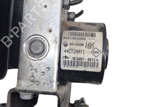 Used ABS pump RENAULT TWINGO II (CN0_) 1.5 dCi 75 (75 hp) 25061075