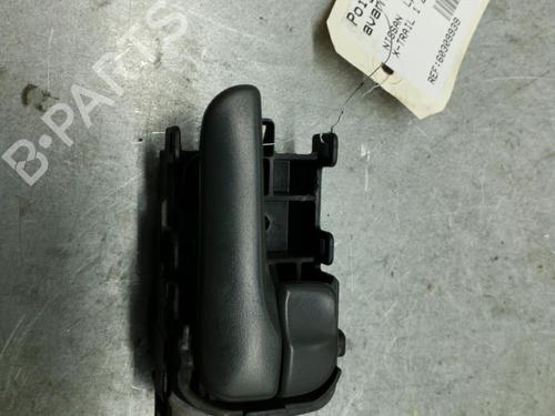 Used Front right interior door handle Front right interior door handle NISSAN X-TRAIL I (T30) 2.2 Di 4x4 (114 hp) 25088700 25088700