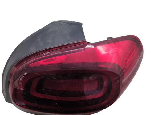 Used Right taillight Right taillight CITROËN C3 III (SX) 1.2 THP 110 (SXHNPS, SXHNZT, SXHNZ6) (110 hp) 32699719 32699719
