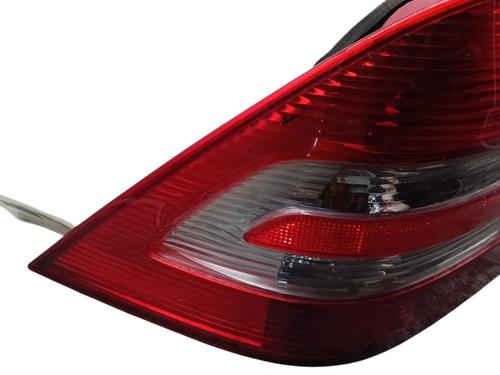 left-taillight-mercedes-benz-c-class-w203-2000-2001-2002-2003-2004-2005-2006-2007-31858392 main image