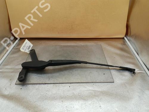 Used Front windshield wiper arm Front windshield wiper arm 37749354 37749354
