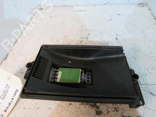 Used Heater resistor VW NEW BEETLE (9C1, 1C1) 2.0 (115 hp) 25109923