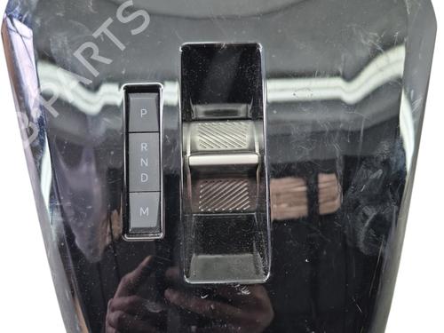 Used Gear lever OPEL CORSA F (P2JO) 1.2 (68) (101 hp) 25810037