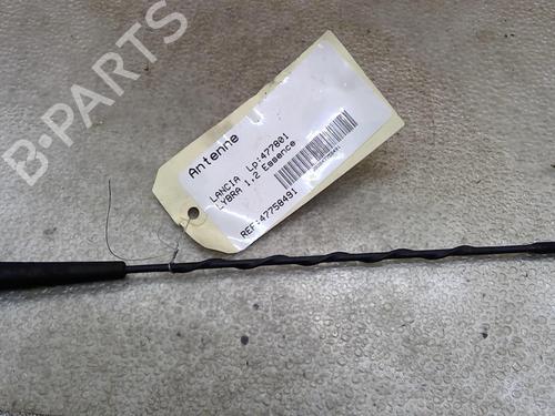 antennabase-lancia-ypsilon-312_-2011-25093096 main image