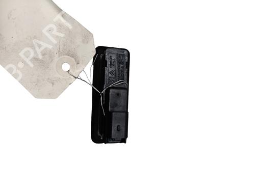 Used Switch Switch PEUGEOT 2008 I (CU_) 1.2 THP 130 / PureTech 130 (130 hp) 25053262 25053262